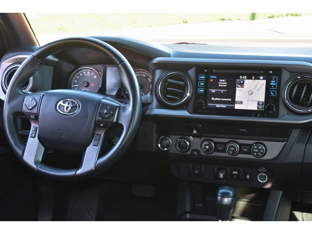 2019 Toyota Tacoma TRD 4x4 photo 13