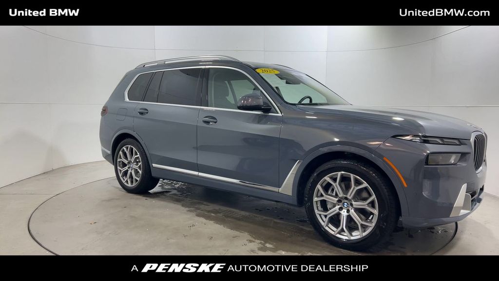 2025 Bmw X7 xDrive40i photo 2