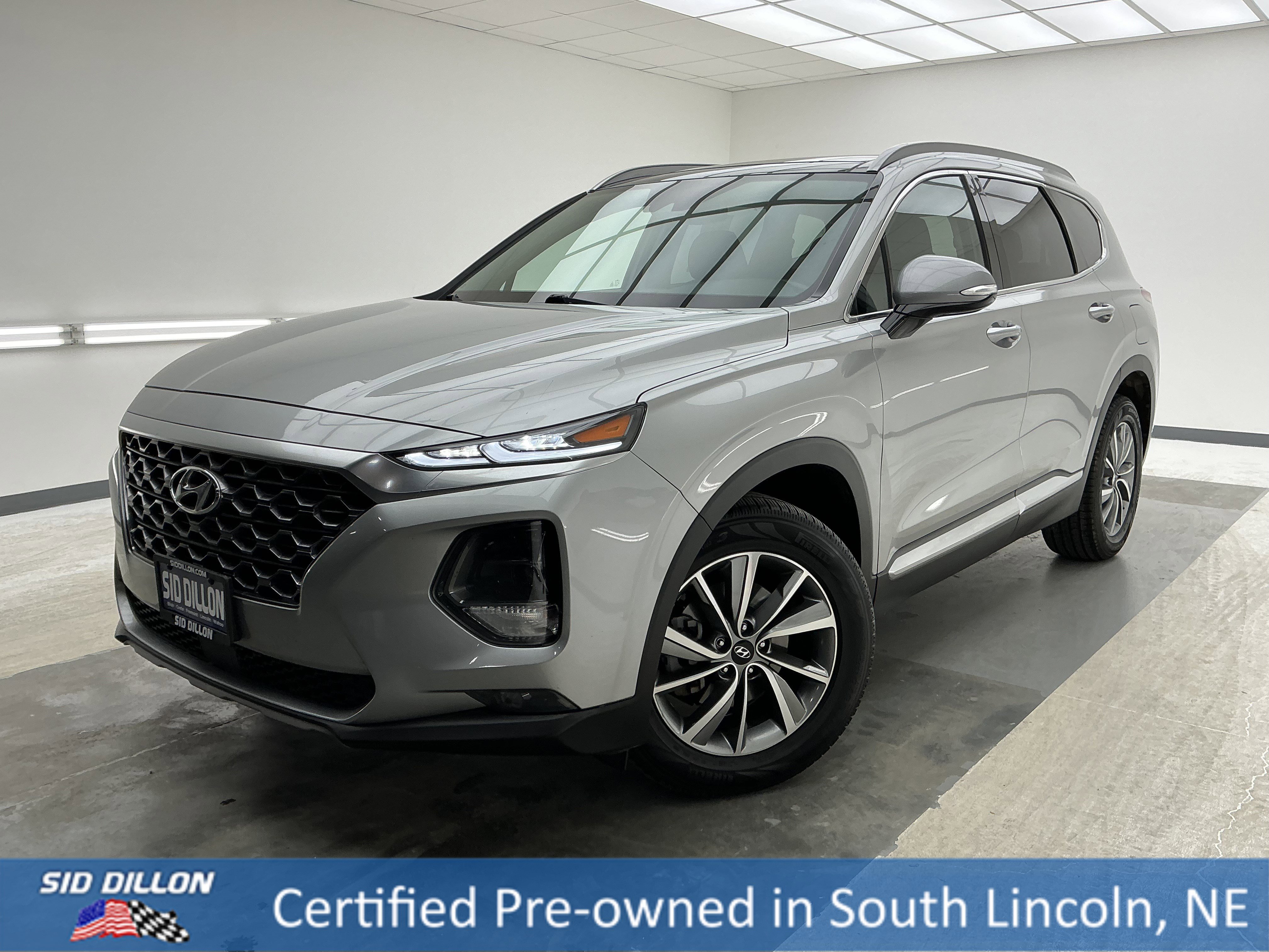 2020 Hyundai Santa Fe SEL's photo