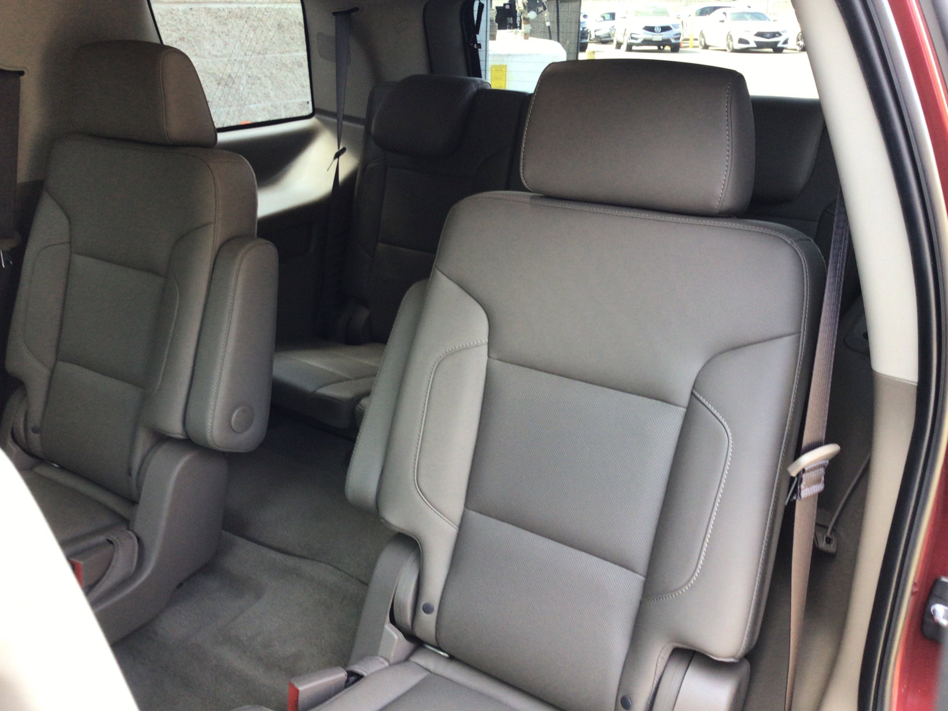2018 Chevrolet Tahoe Premier photo 13