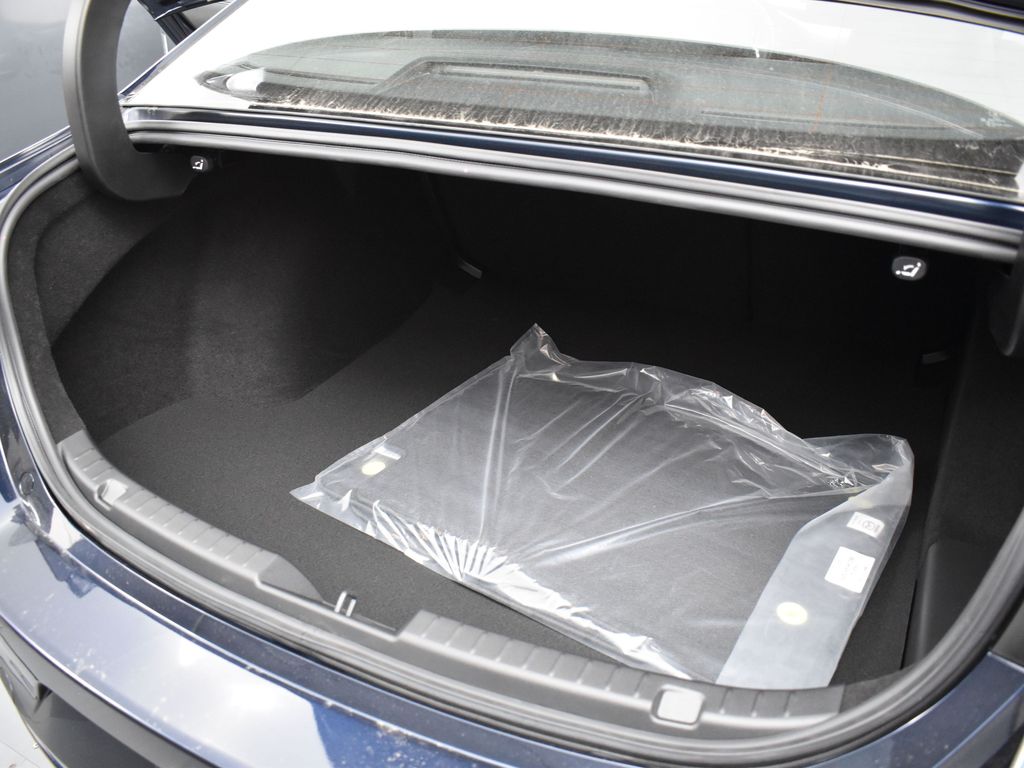 2025 Mazda Mazda3 Sedan 2.5 Select Sport photo 22