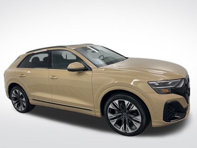 2024 Audi Q8 55 Premium Plus photo 4