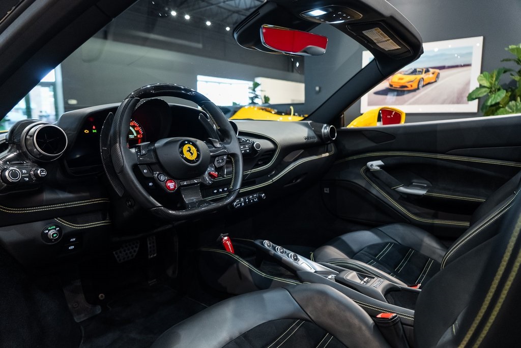2022 Ferrari F8 Spider Base photo 22