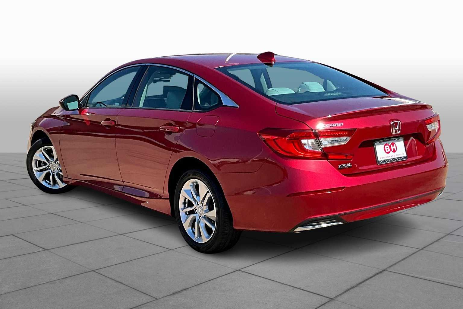 2018 Honda Accord LX 1.5T photo 10