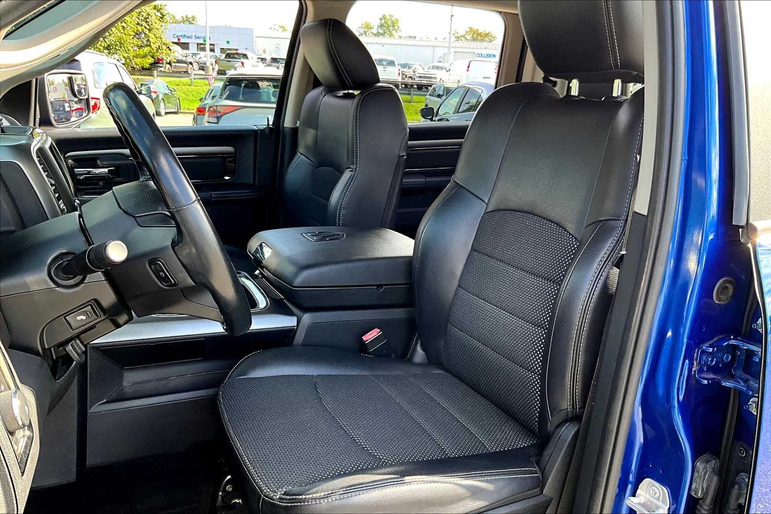 2018 Ram 1500 Sport photo 7