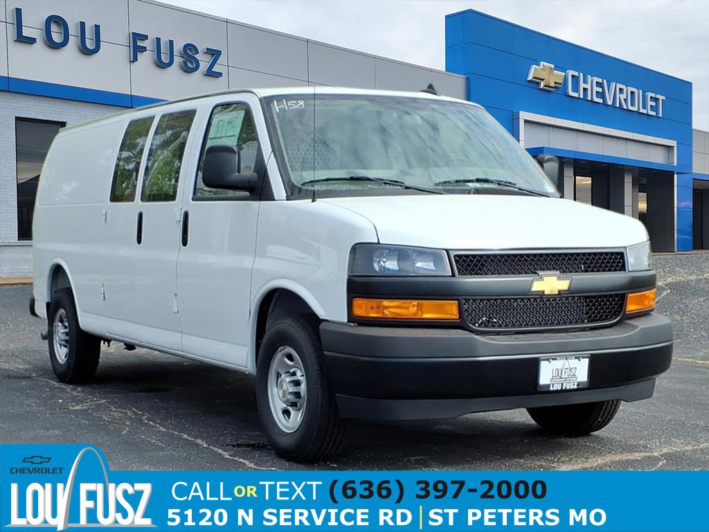 2025 Chevrolet Express Cargo Work Van's photo