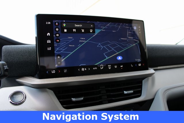 2025 Ford Explorer photo 4