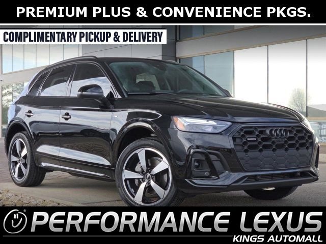 2022 Audi Q5 Premium Plus's photo