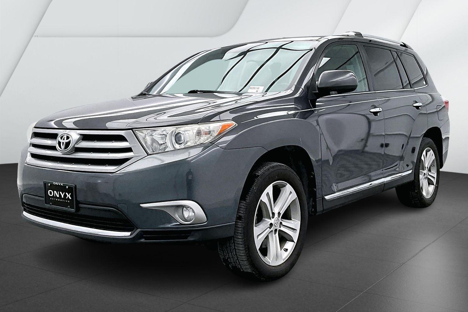 2013 Toyota Highlander Limited's photo