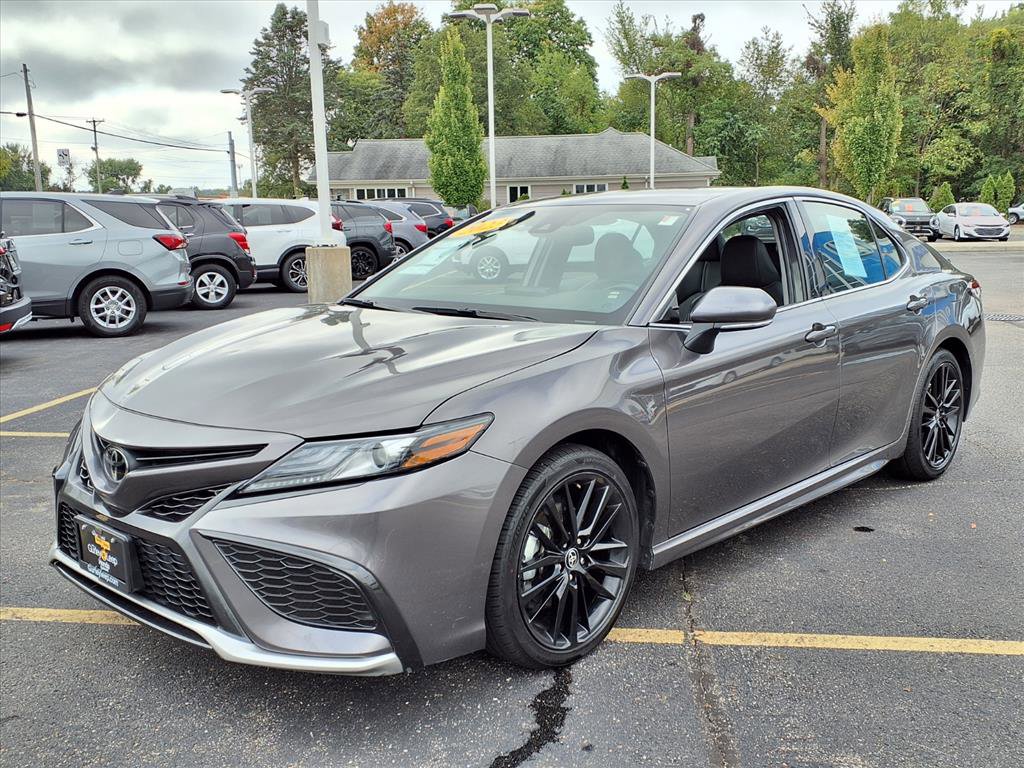 2023 Toyota Camry XSE photo 3