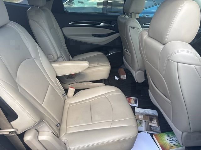 2021 Buick Enclave Essence photo 18