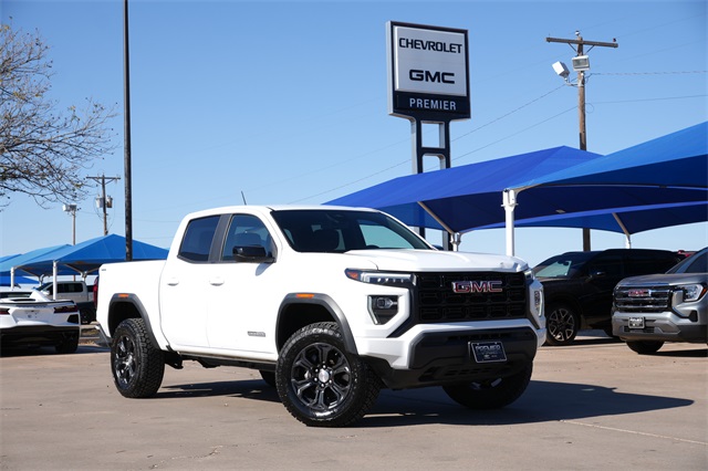 2024 GMC Canyon Elevation's photo