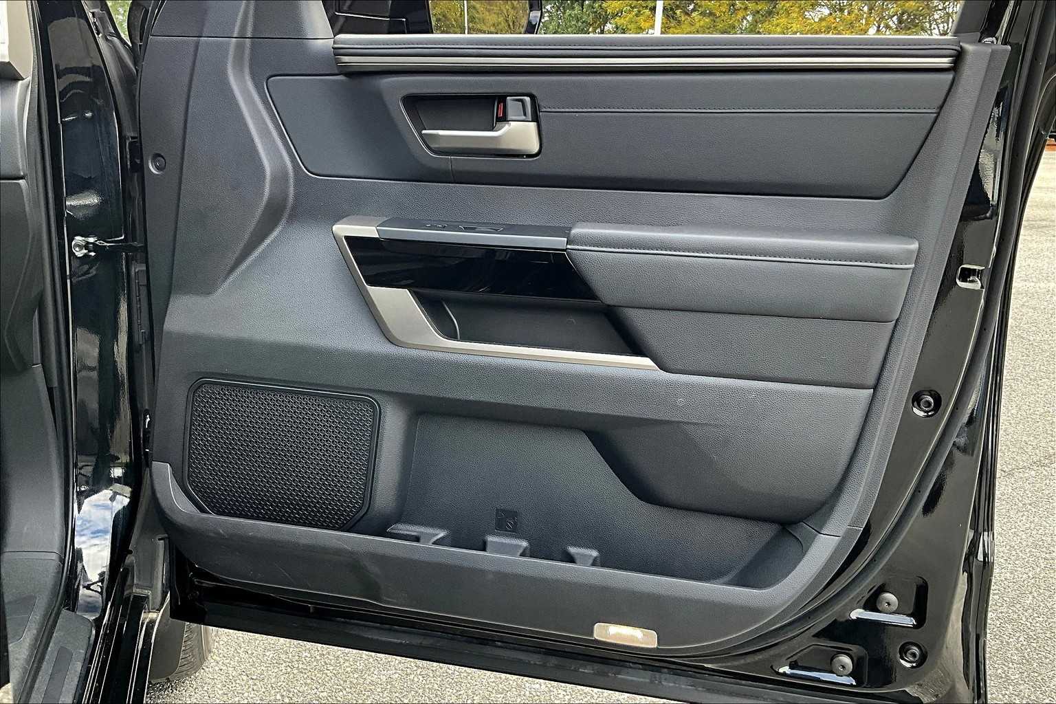 2022 Toyota Tundra Limited Double Cab photo 22