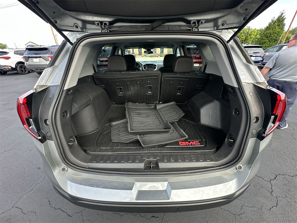 2023 Gmc Terrain SLE photo 21