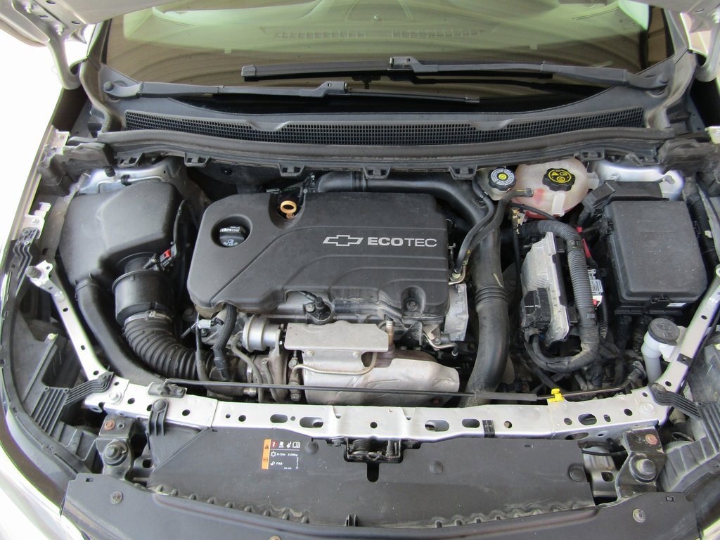 2017 Chevrolet Cruze LT photo 22