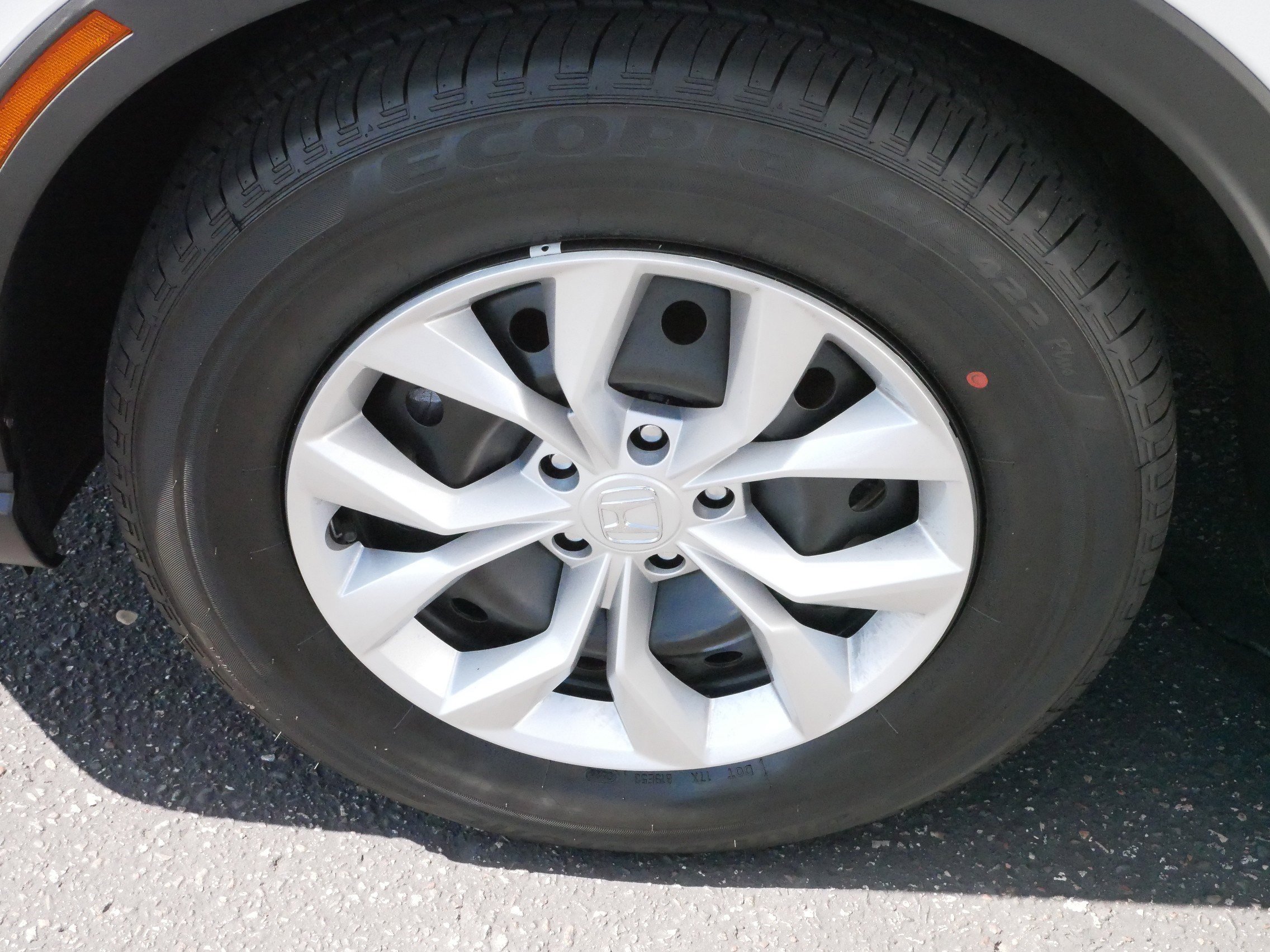 2025 Honda CR-V LX photo 15