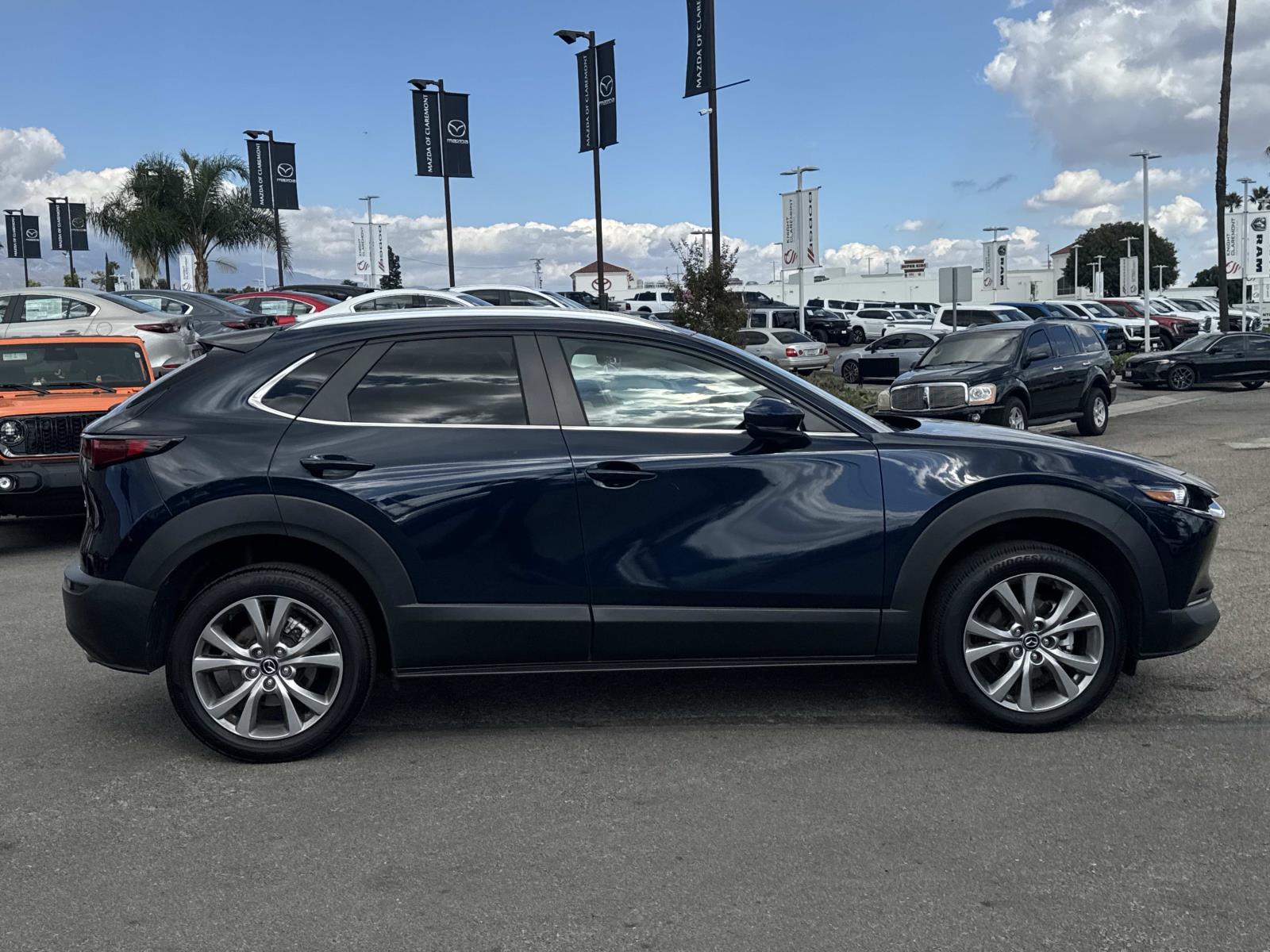 2023 Mazda CX-30 2.5 Select photo 4