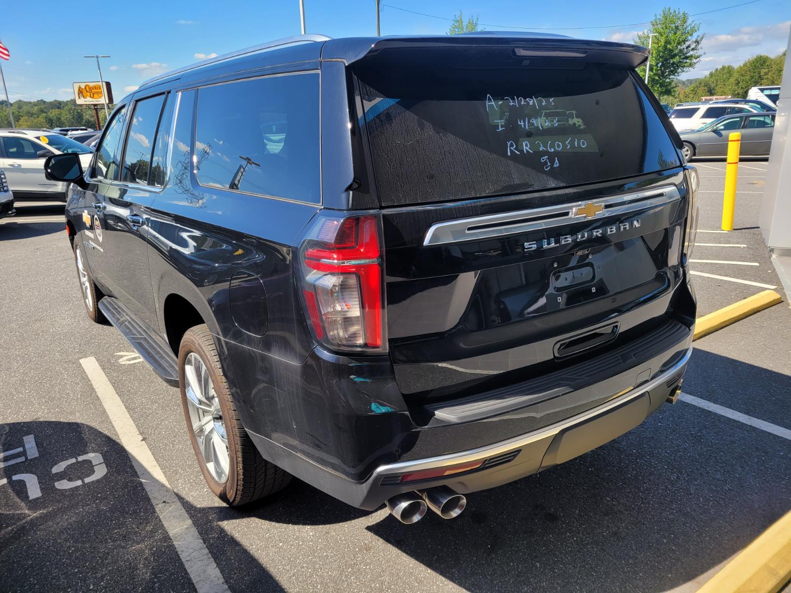 2024 Chevrolet Suburban High Country photo 6