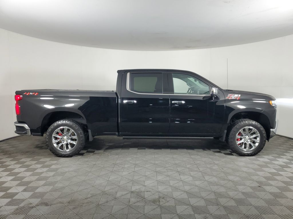 2019 Chevrolet Silverado 1500 LTZ photo 3