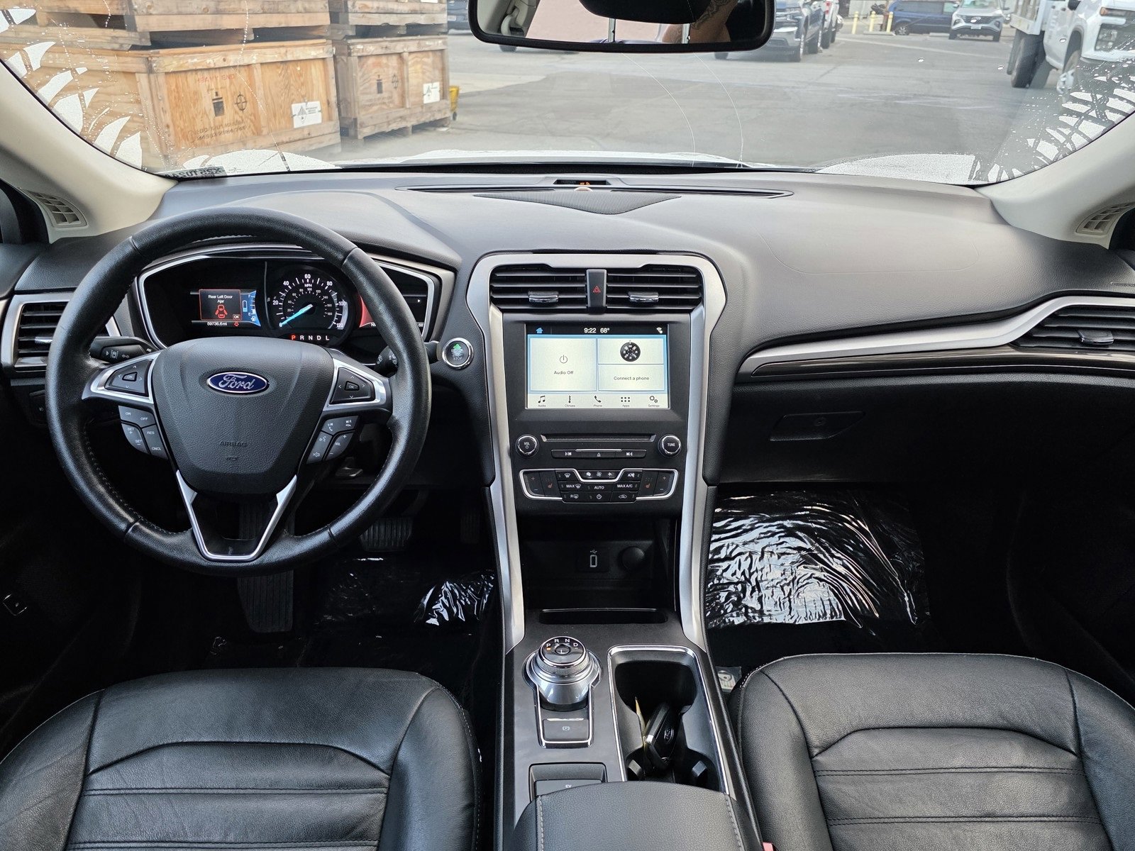 2017 Ford Fusion Energi SE photo 17