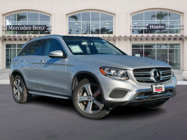 2016 Mercedes-Benz GLC GLC300's photo
