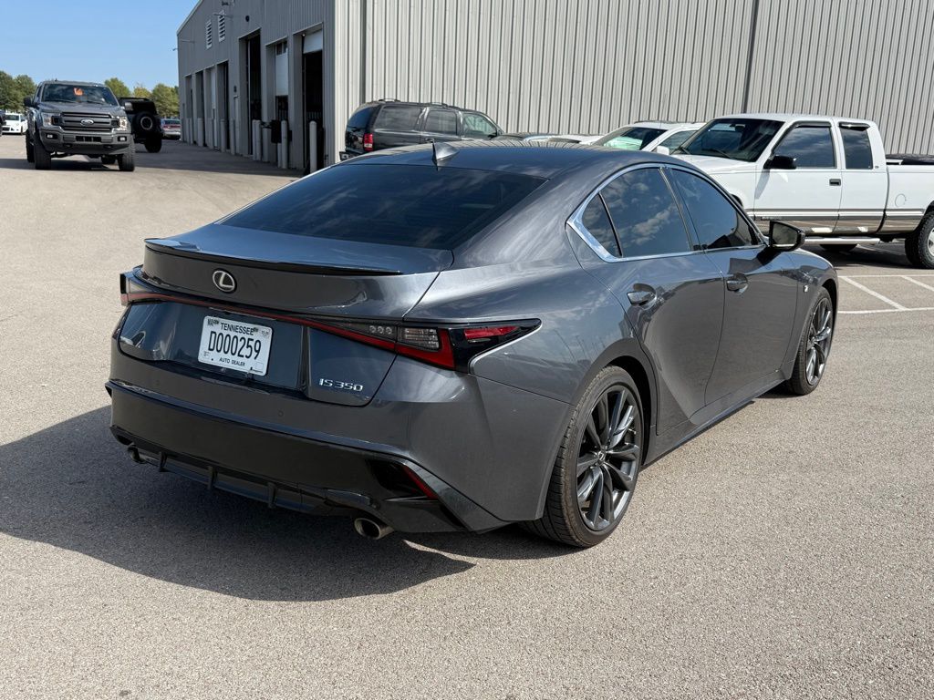2022 Lexus IS 350 F SPORT photo 17
