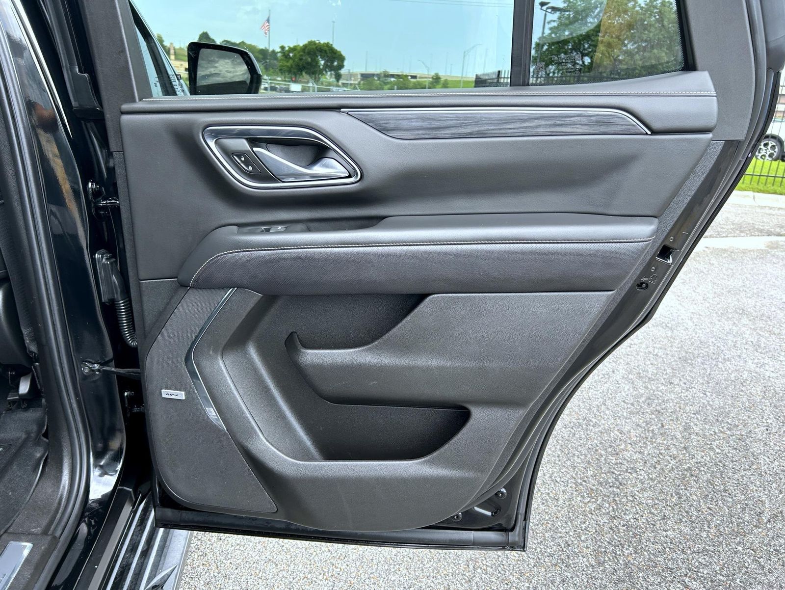 2023 Gmc Yukon SLT photo 18