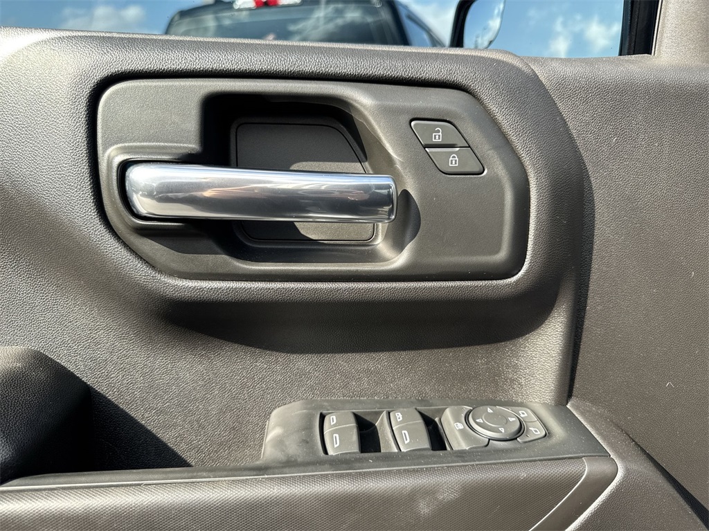 2024 Chevrolet Silverado 1500 Custom Trail Boss photo 15
