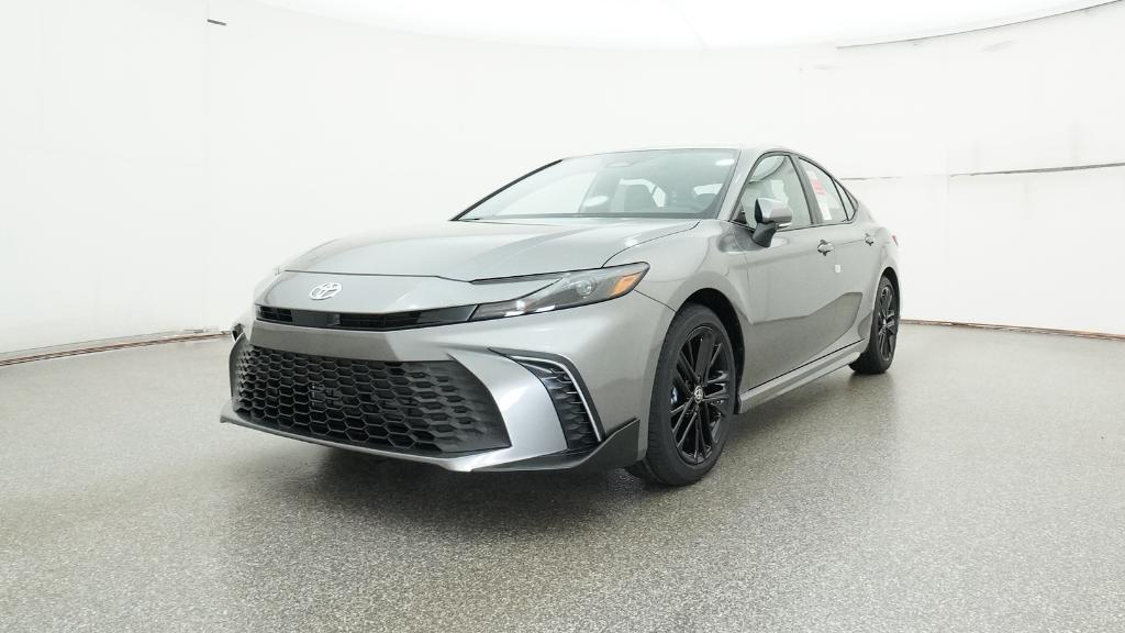 2025 Toyota Camry SE photo 4