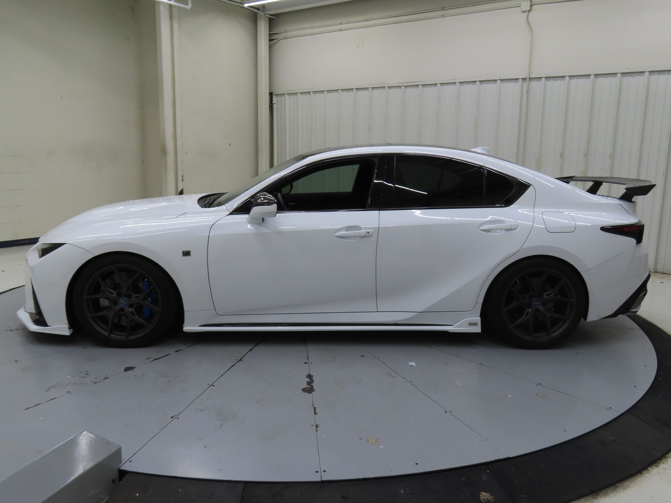 2023 Lexus IS 500 F SPORT Performance photo 6
