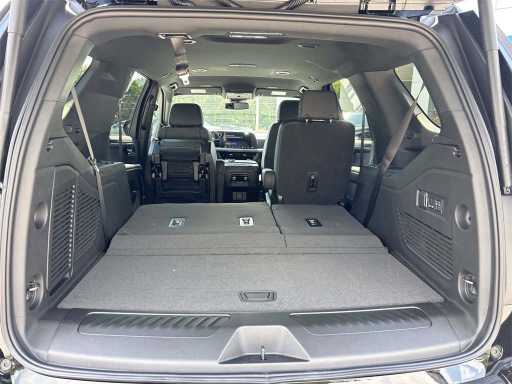 2025 Chevrolet Tahoe LT photo 15