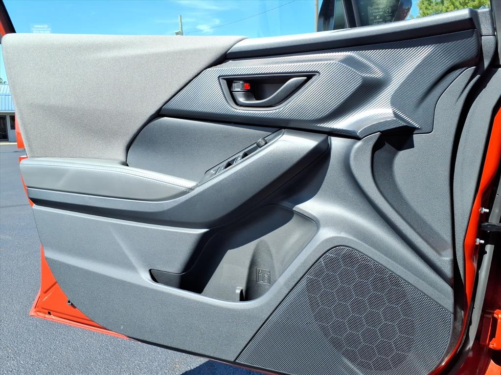 2025 Subaru Crosstrek Premium photo 4