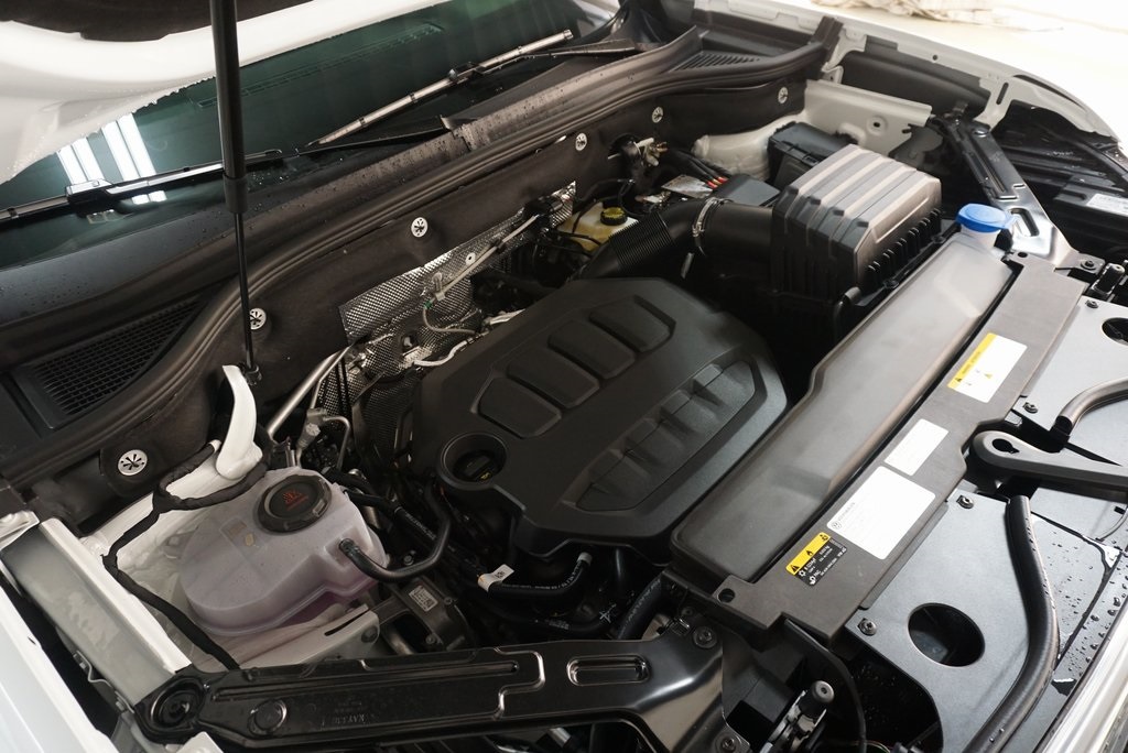 2025 Volkswagen Atlas Peak Edition SE photo 34