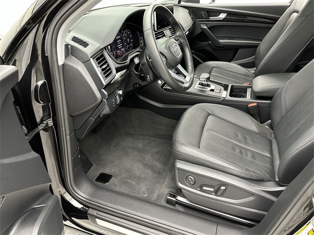 2020 Audi Q5 55 Prestige Premium photo 3