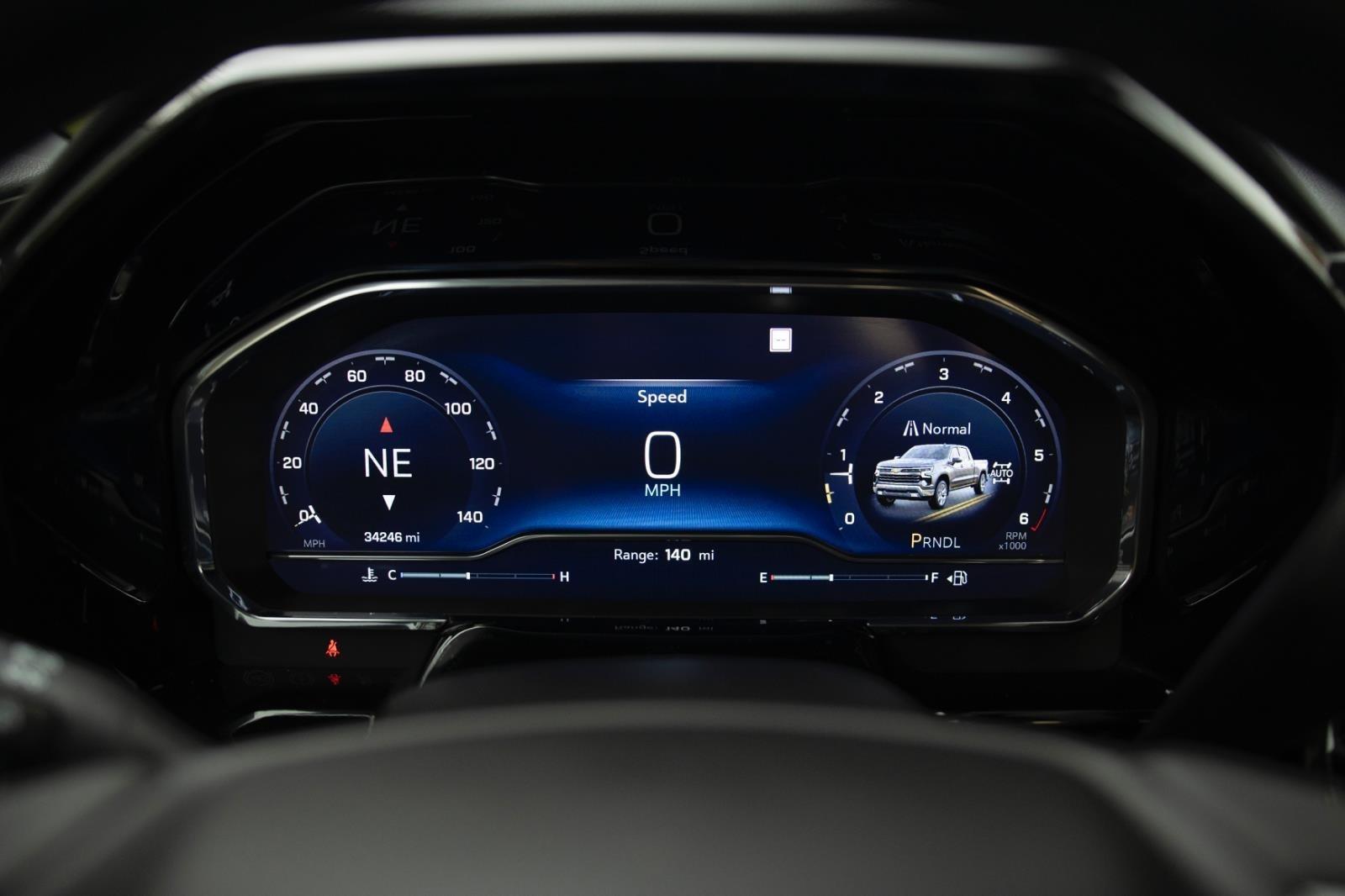 2023 Chevrolet Silverado 1500 LT photo 4