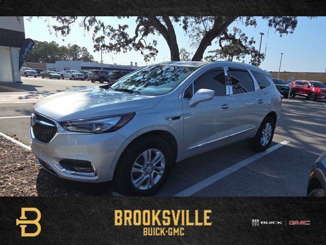 2018 Buick Enclave Essence's photo