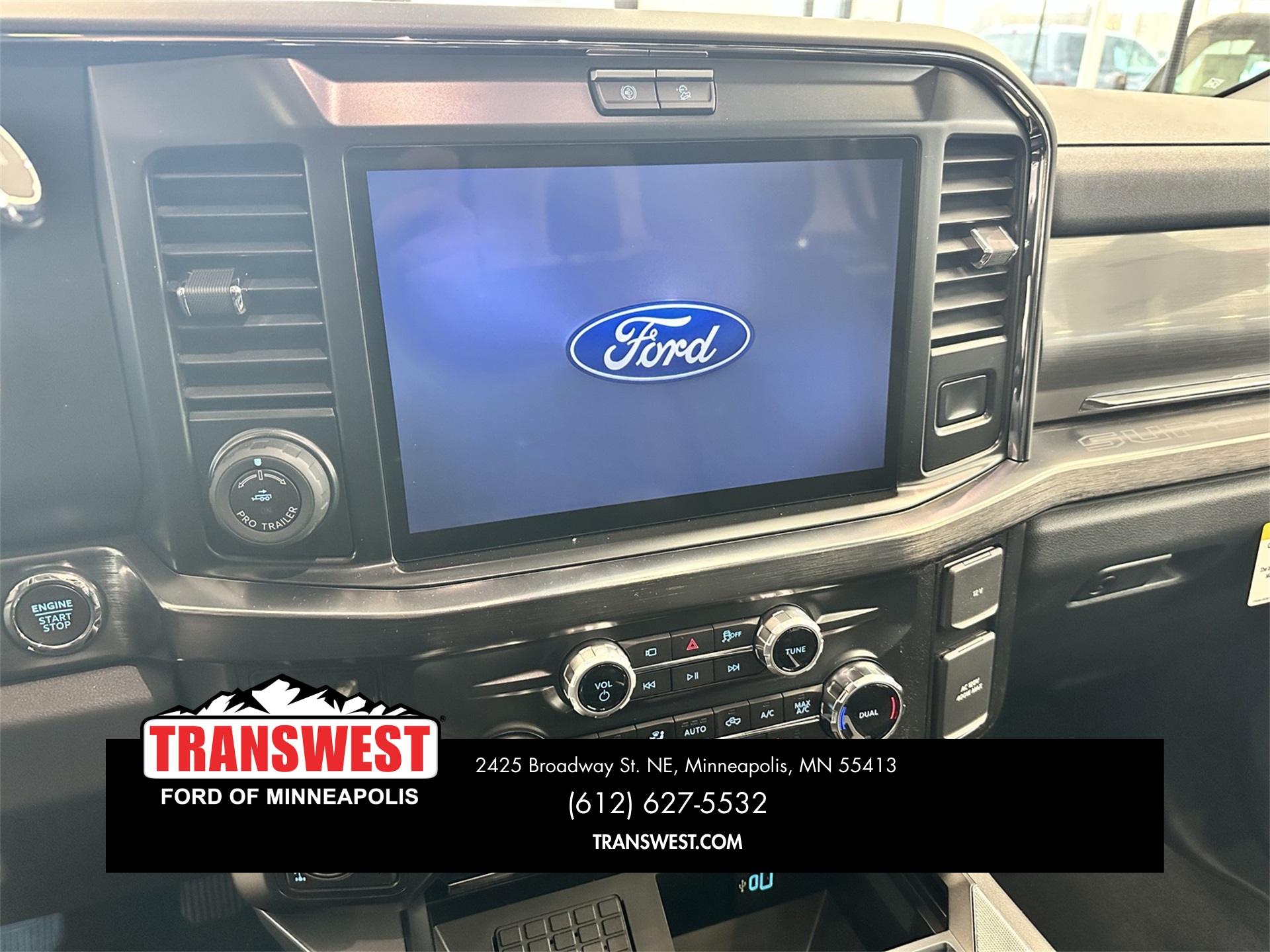 2025 Ford F-350 Lariat photo 12
