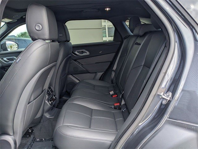 2025 Land Rover Range Rover Velar SE photo 15
