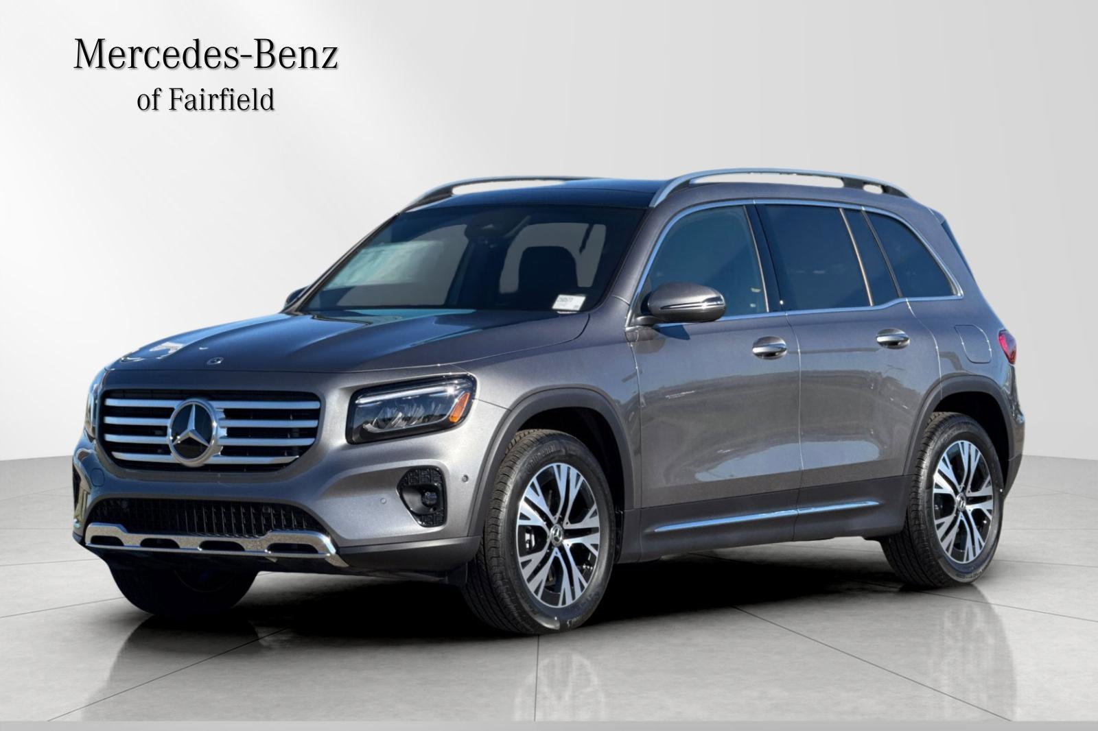 2025 Mercedes-Benz GLB Base's photo