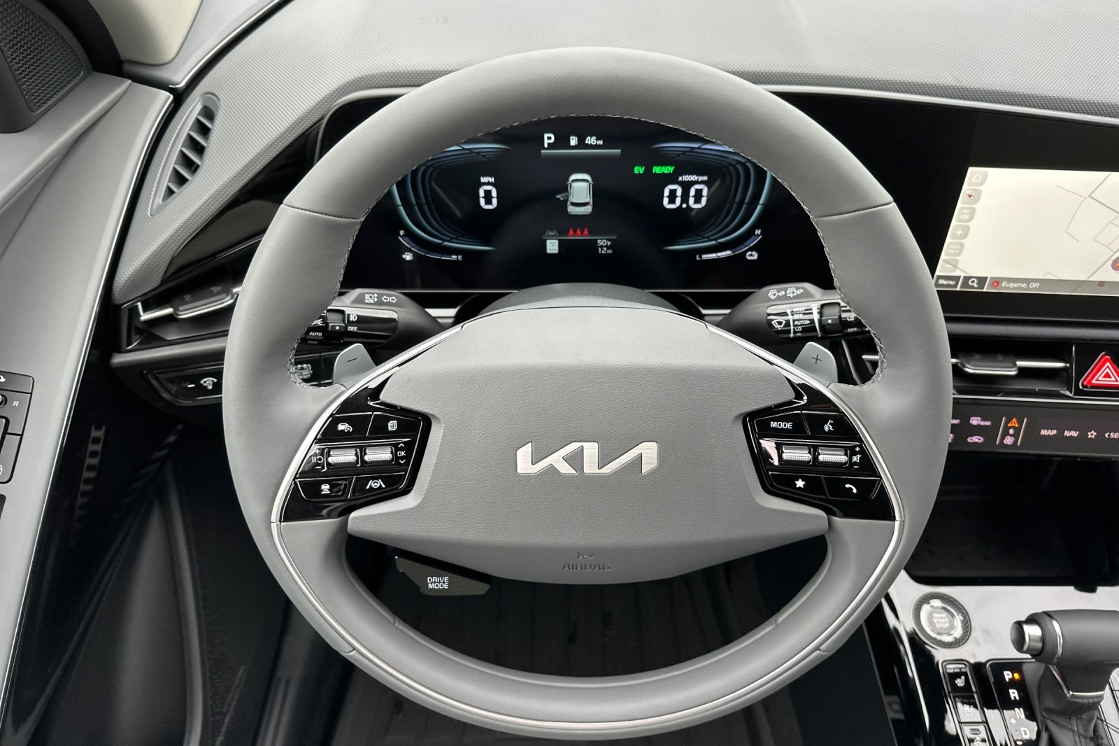 2025 Kia Niro SX Touring photo 10
