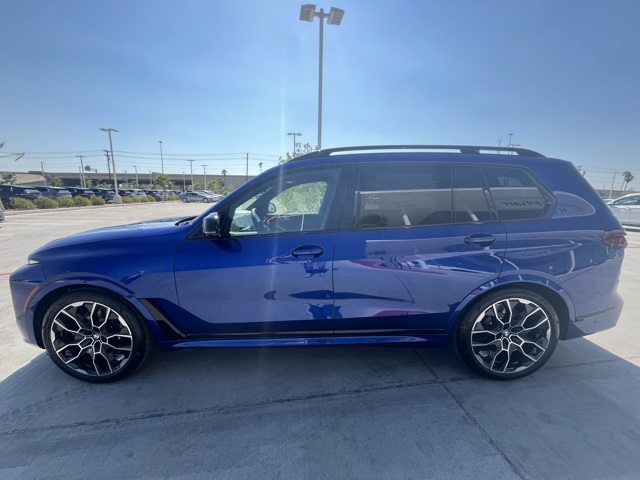2026 Bmw X7 M60i photo 2