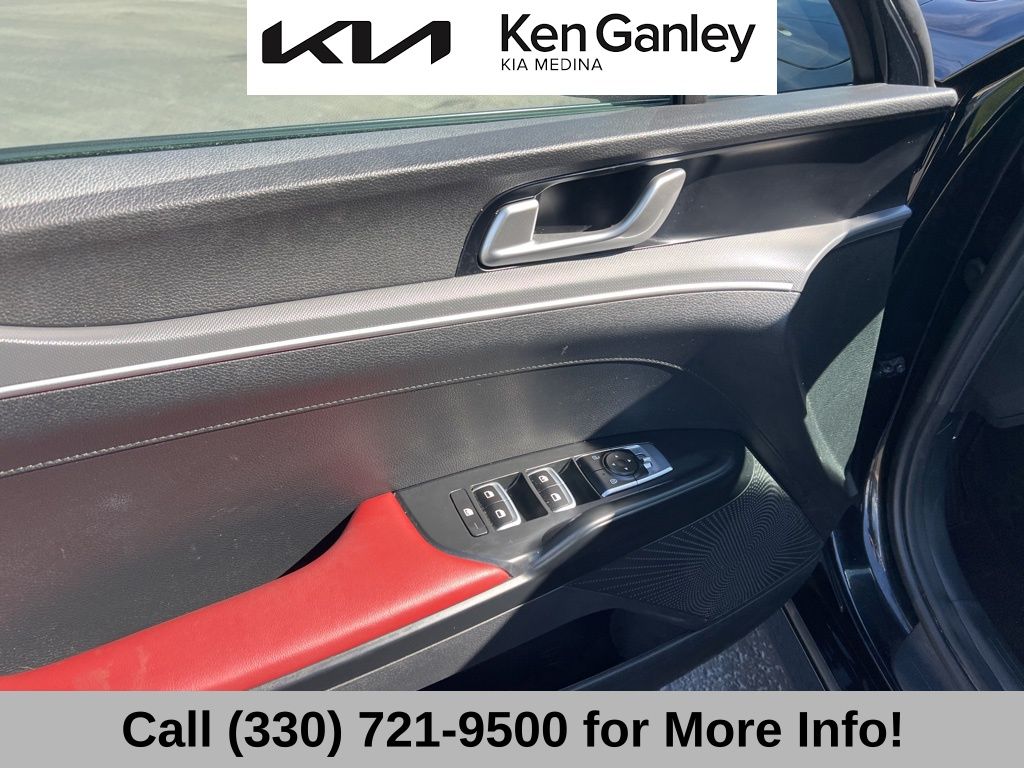 2023 Kia K5 GT-Line photo 25