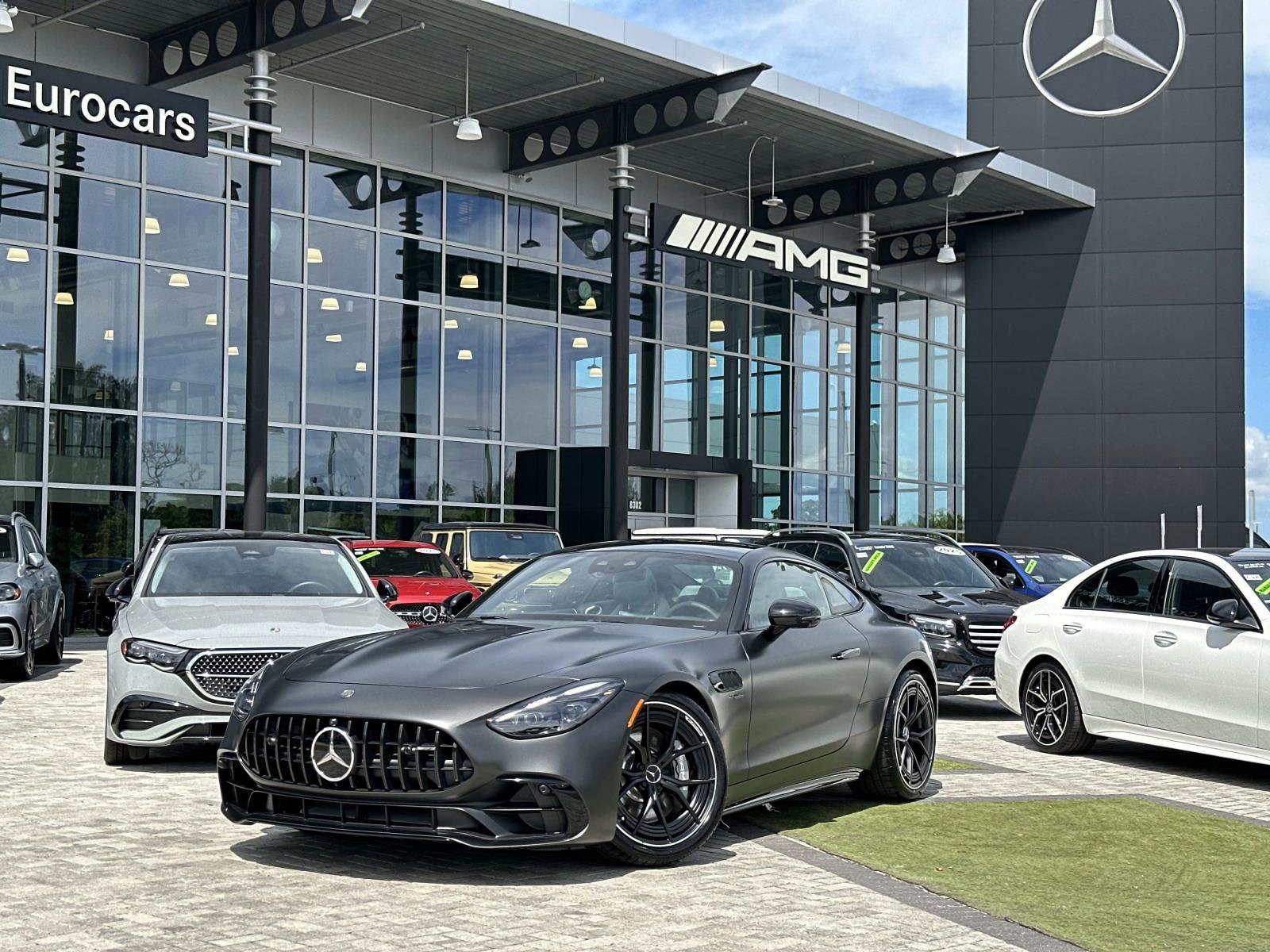2026 Mercedes-Benz AMG GT Coupe 43's photo