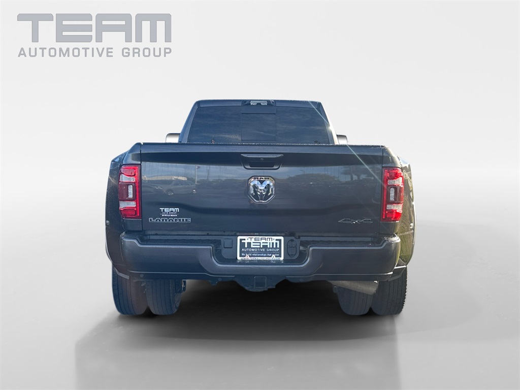 2022 Ram 3500 Laramie photo 3