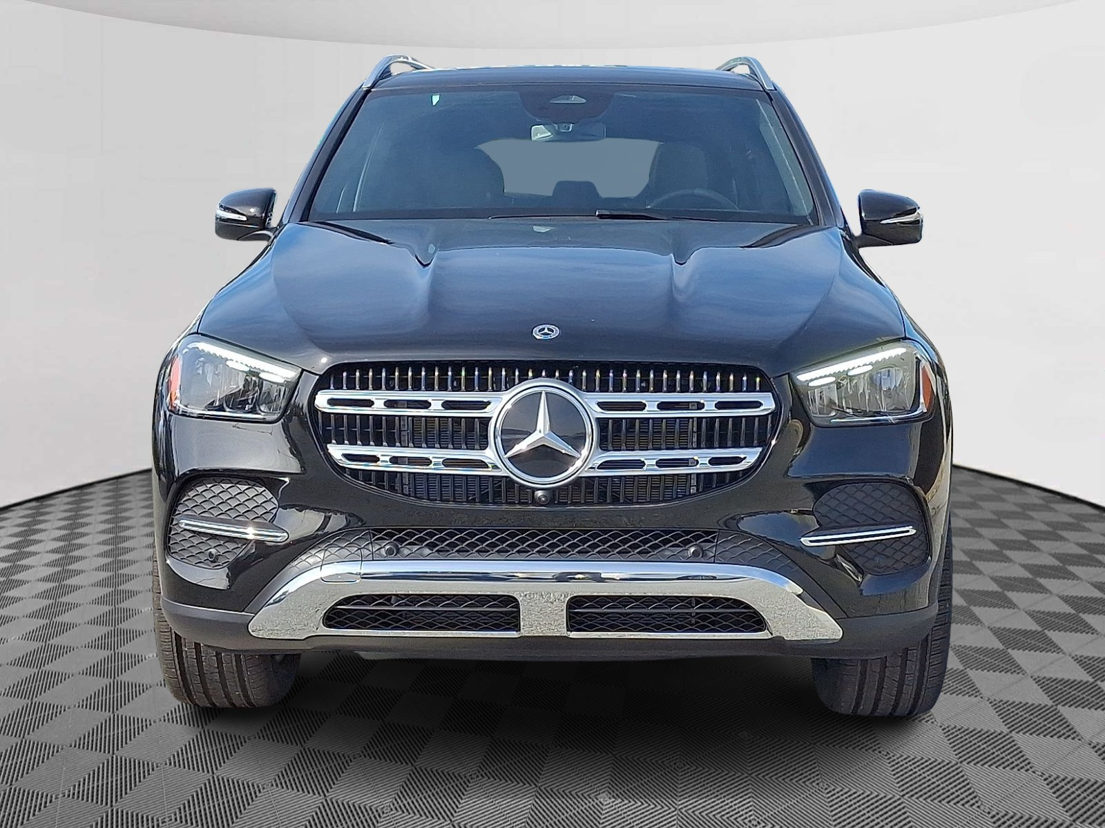 2026 Mercedes Benz GLE 350 4MATIC photo 2