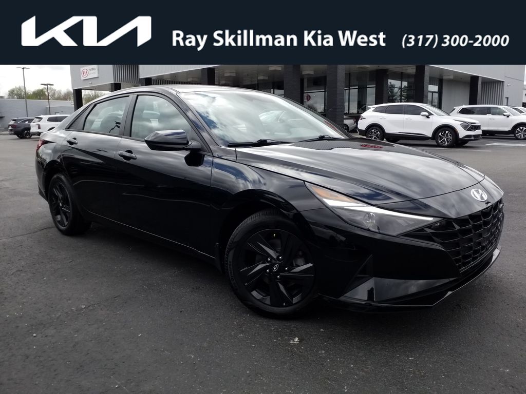 2022 Hyundai Elantra SEL