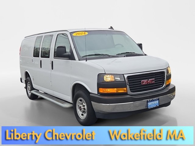 2024 GMC Savana Cargo Work Van's photo