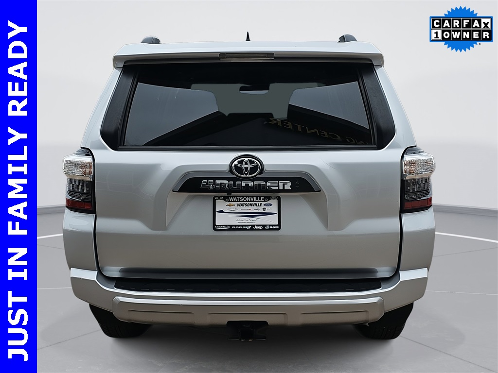 2024 Toyota 4Runner TRD Off-Road photo 3
