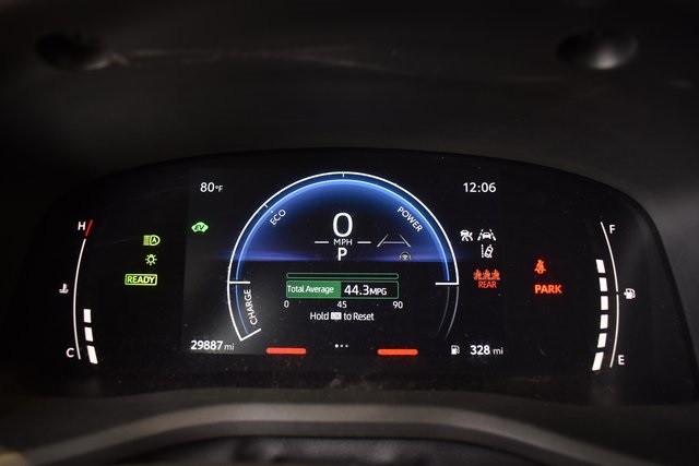 2025 Toyota Camry SE photo 21