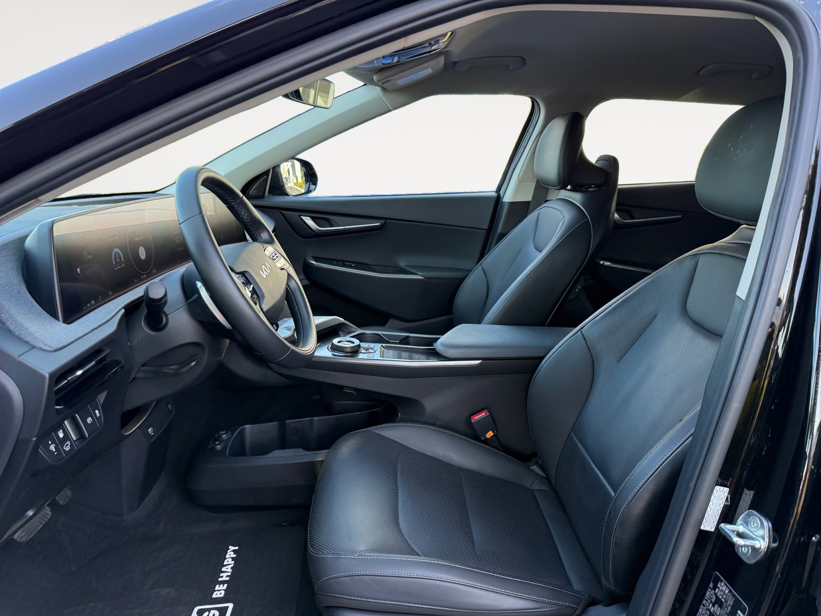 2022 Kia EV6 Wind photo 10